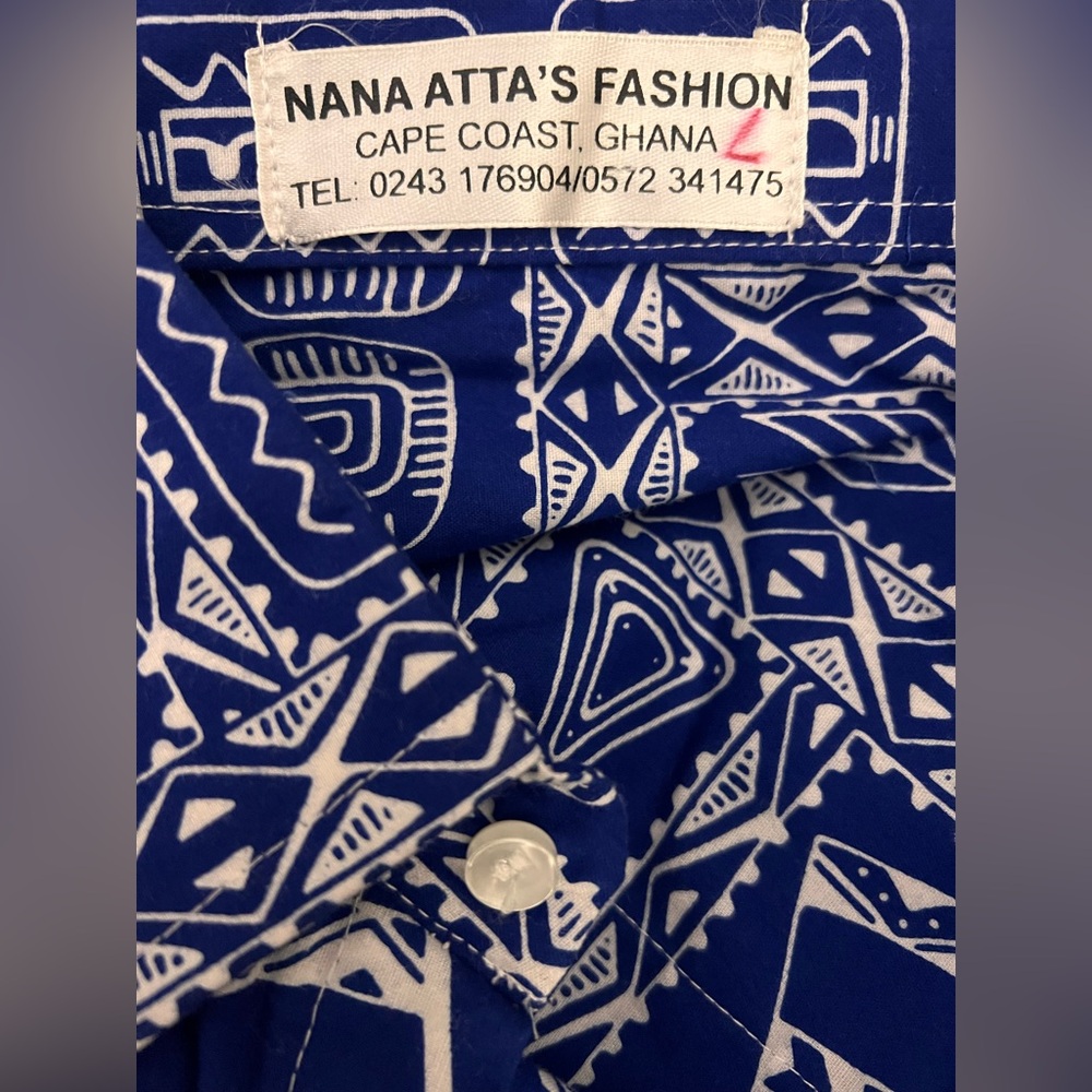 Nana Atta’s Fashion Cape Coast. Ghana Men's Blue Patterned Shirt - Picture 3 of 3